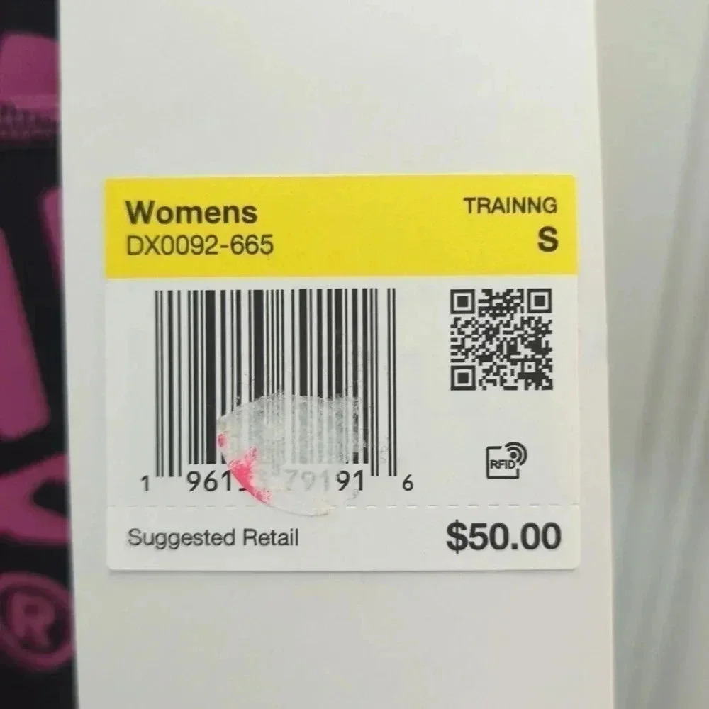 NIKE one women's biker shorts - Picture 4 of 10